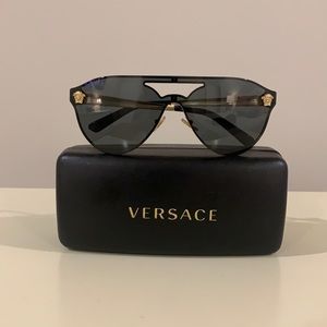 Versace Medusa sunglasses 2161